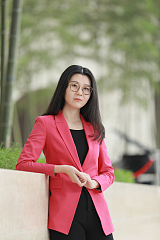 Ms. Zhe Li